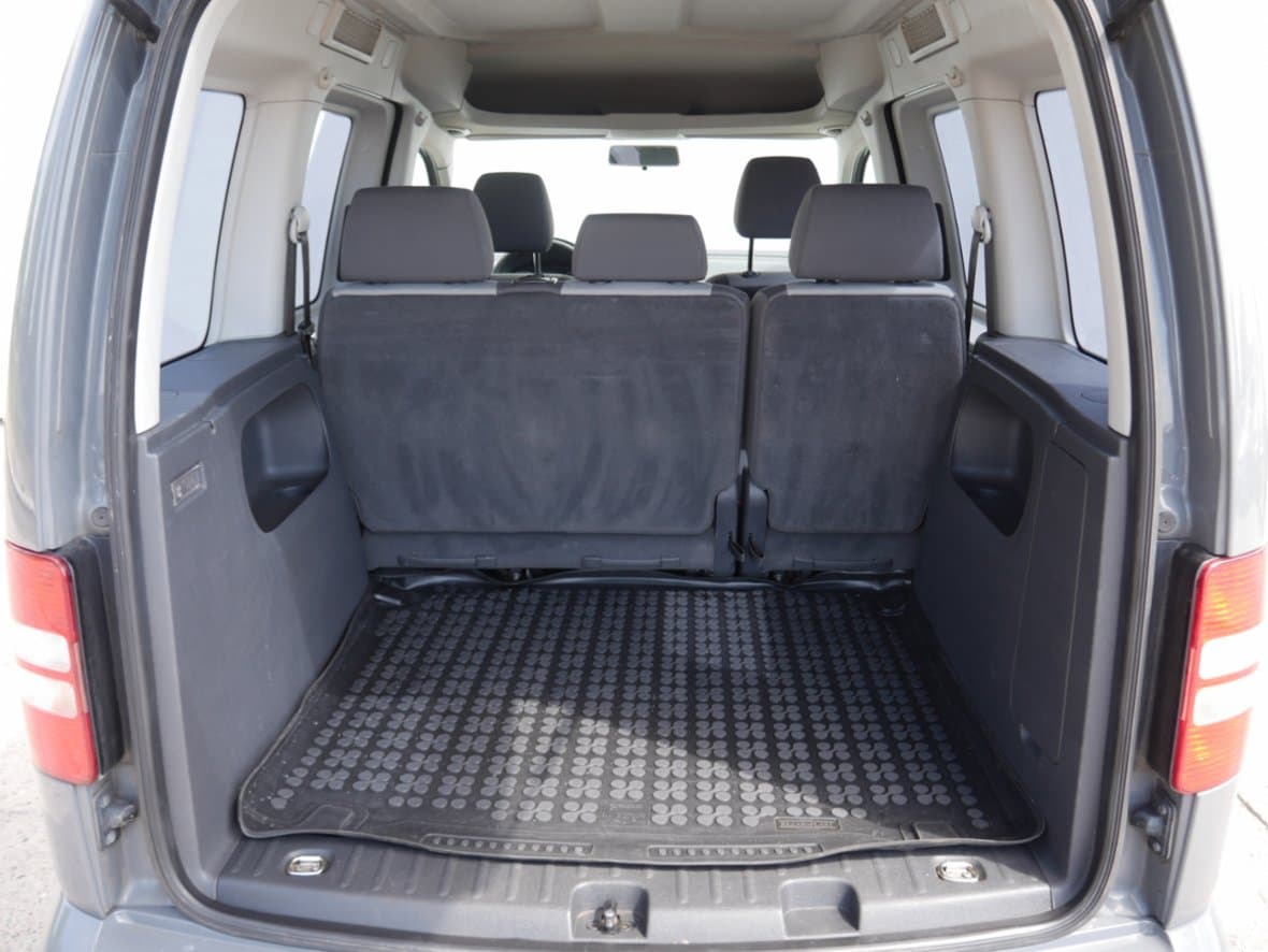 2011 Volkswagen CADDY - 7