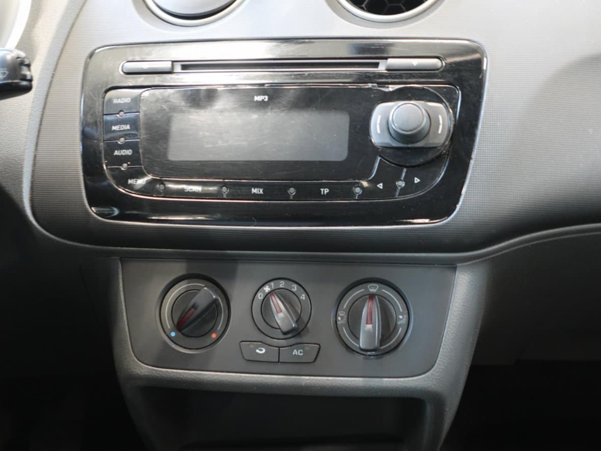 2008 Seat IBIZA - 9