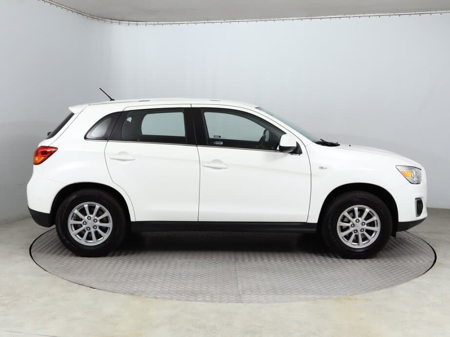 2016 Mitsubishi ASX - 8