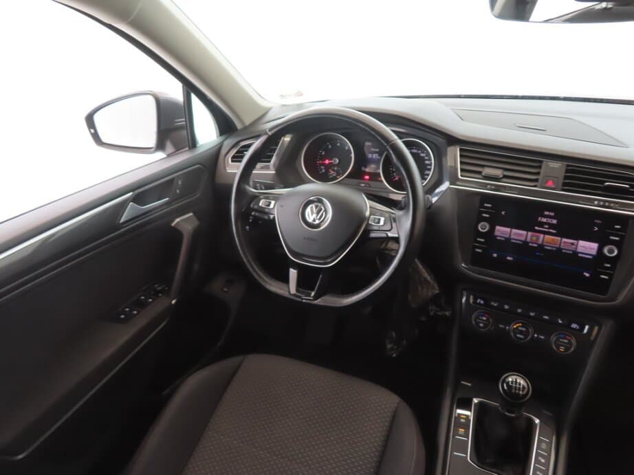 2019 Volkswagen TIGUAN - 9
