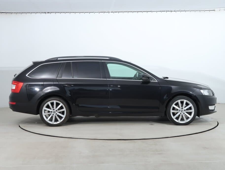 2014 Škoda OCTAVIA - 8