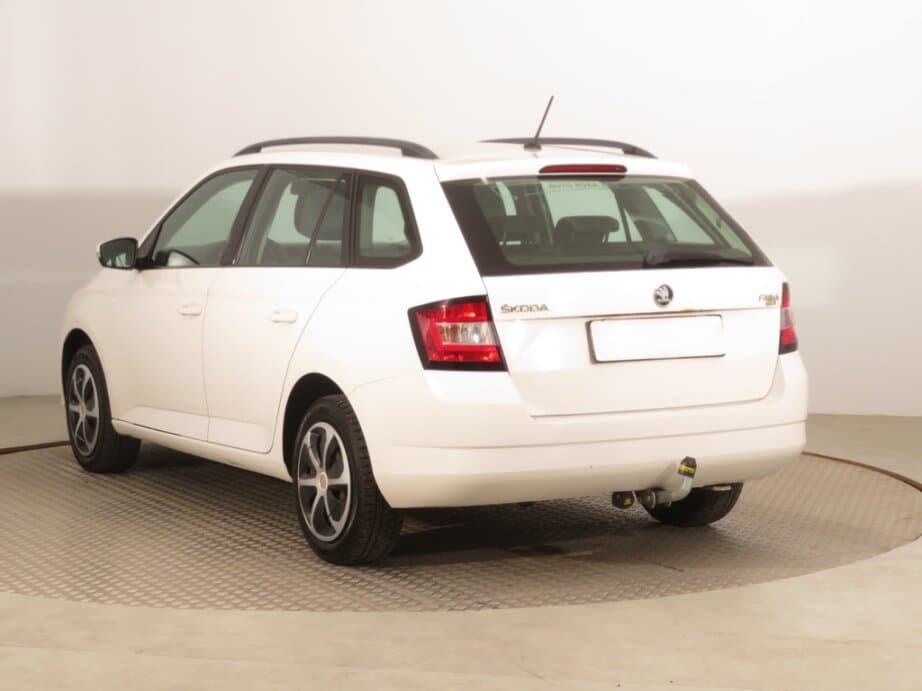 2015 Škoda FABIA - 5