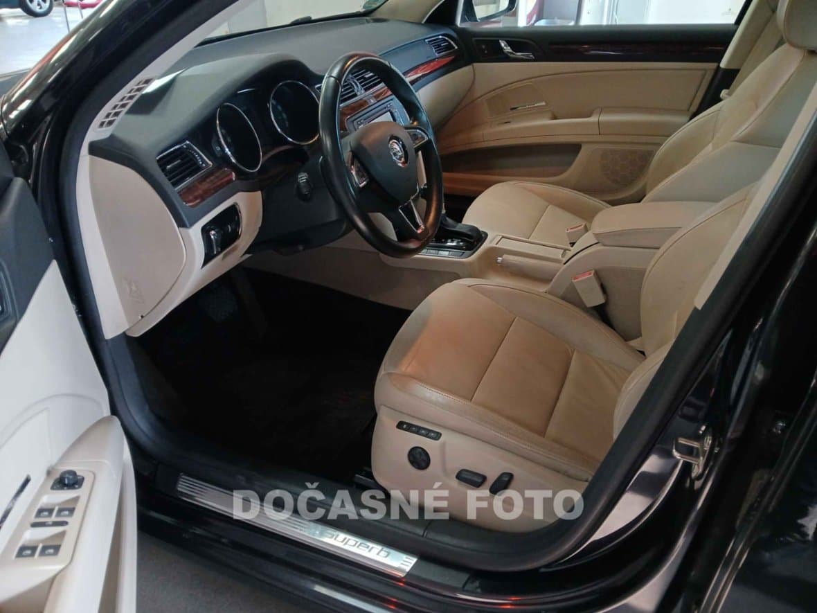 2013 Škoda SUPERB - 3