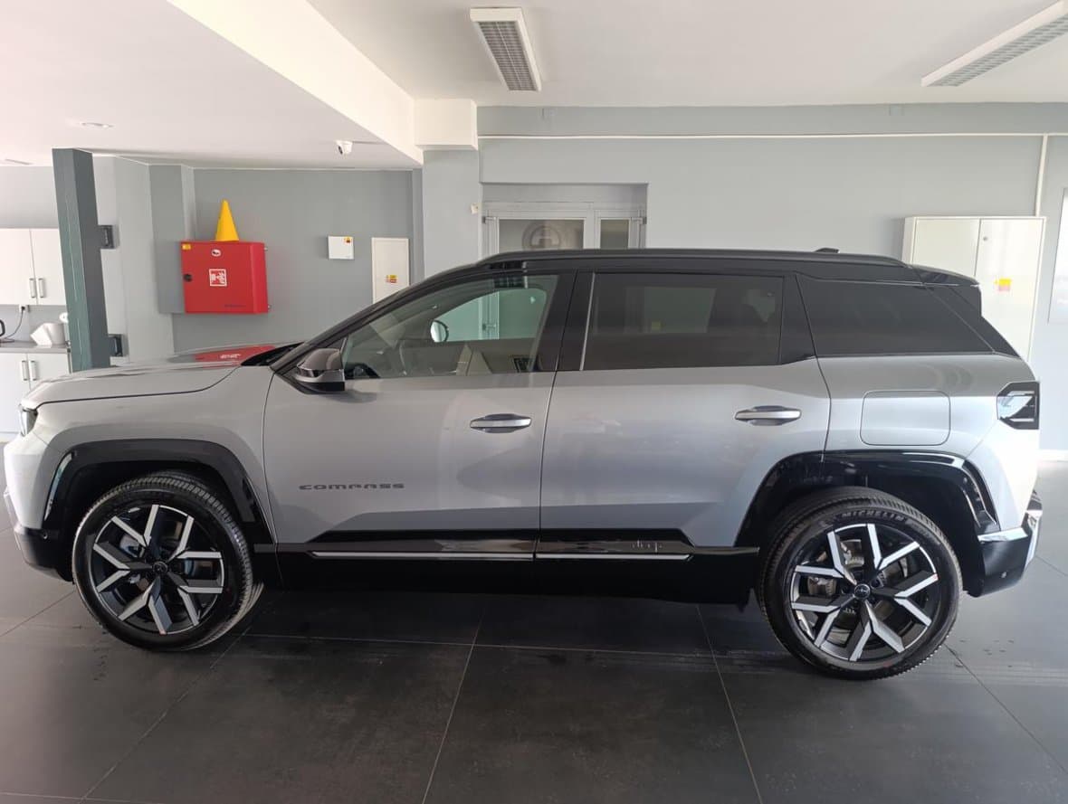 2026 Jeep COMPASS - 8