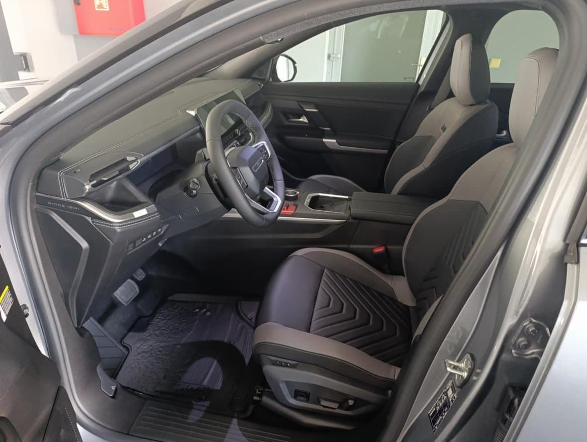2026 Jeep COMPASS - 10