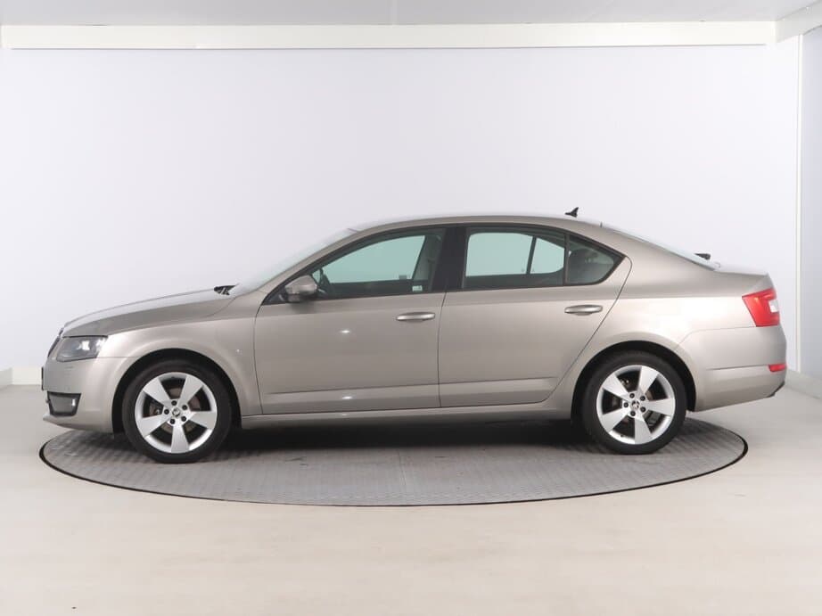 2015 Škoda OCTAVIA - 4