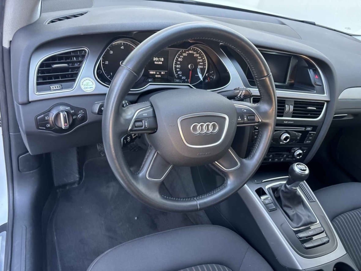 2013 Audi A4 - 12