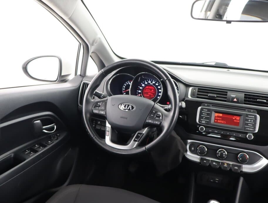 2015 Kia RIO - 9