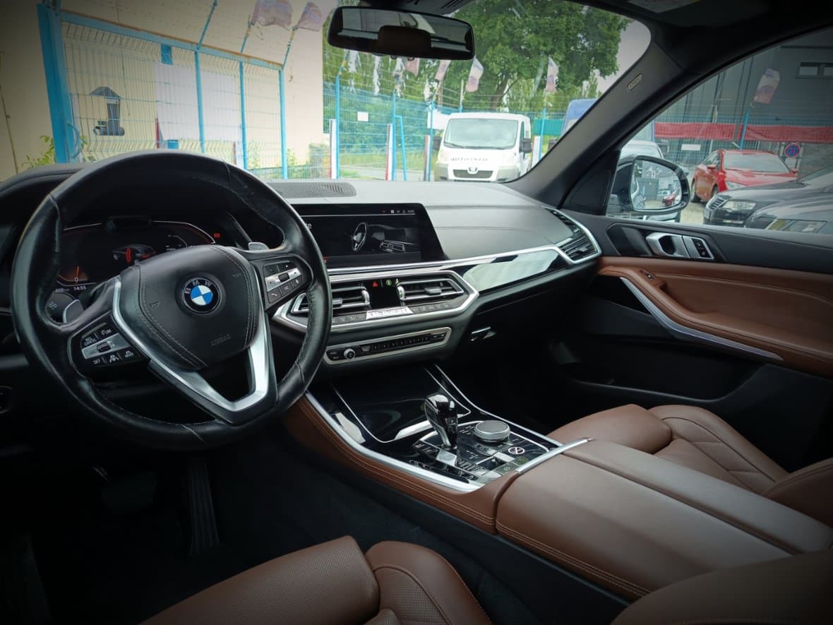 2023 BMW X5 - 9
