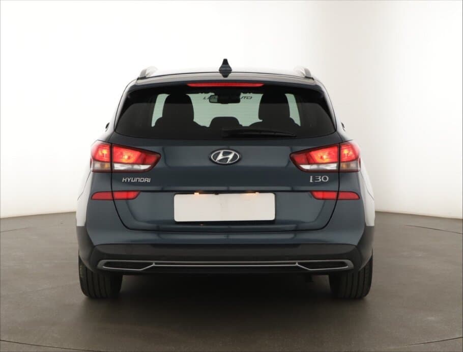 2022 Hyundai i30 - 11