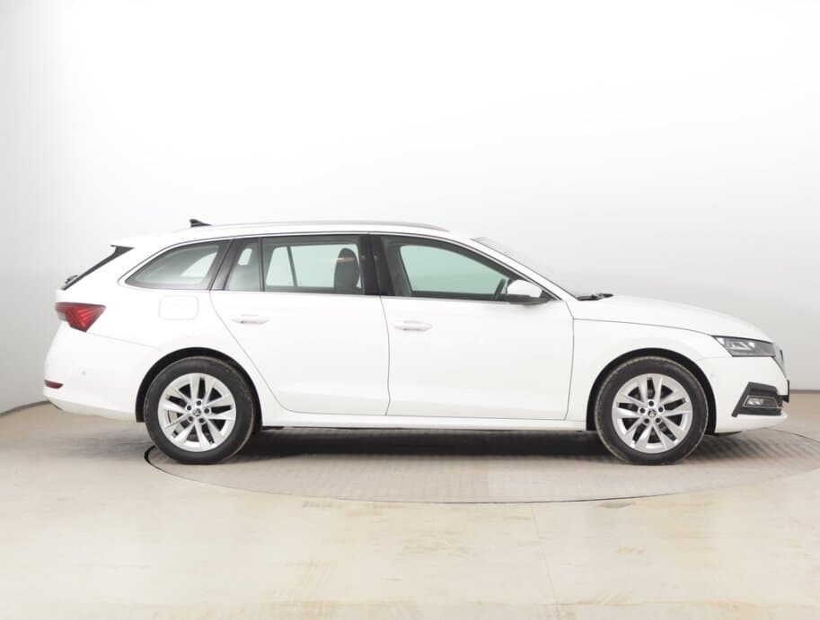 2020 Škoda OCTAVIA - 7