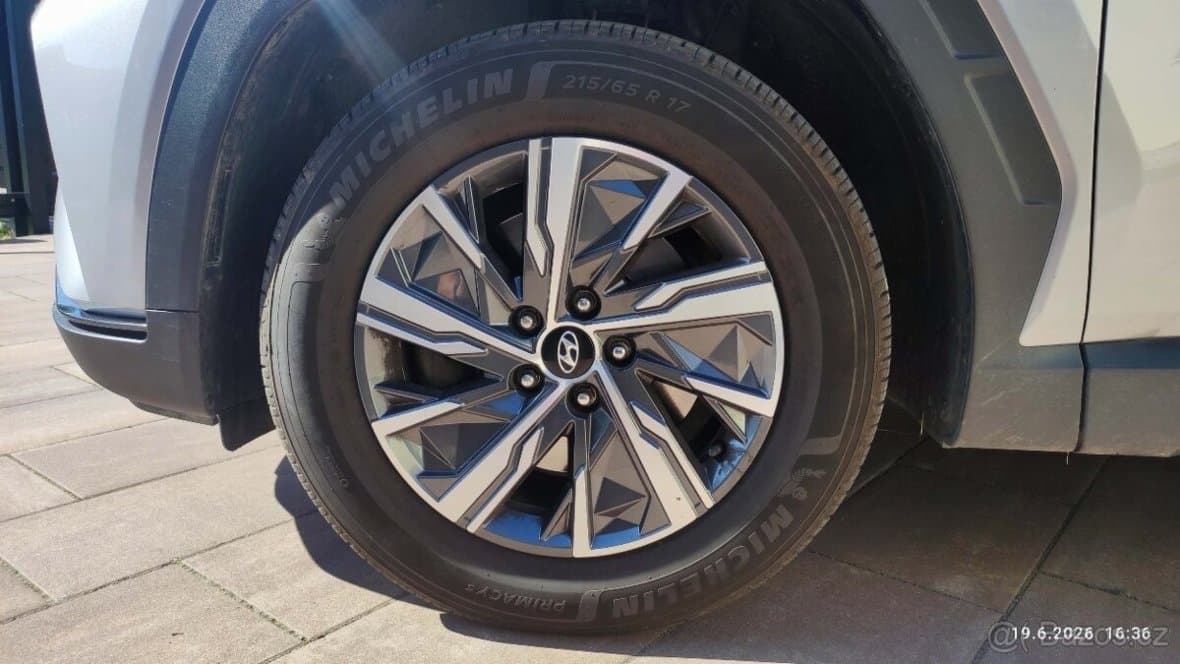 2023 Hyundai TUCSON - 11