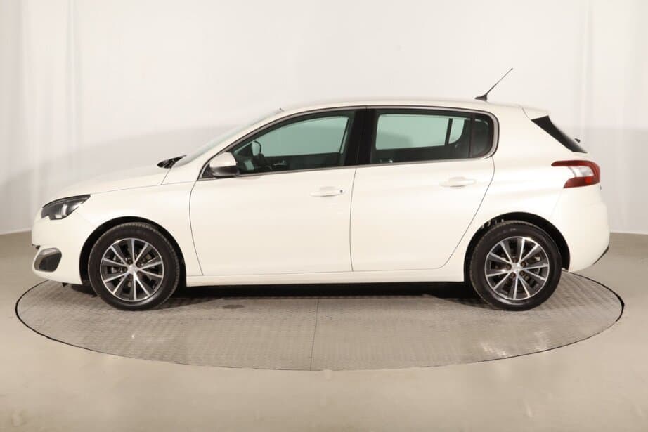 2017 Peugeot 308 - 4