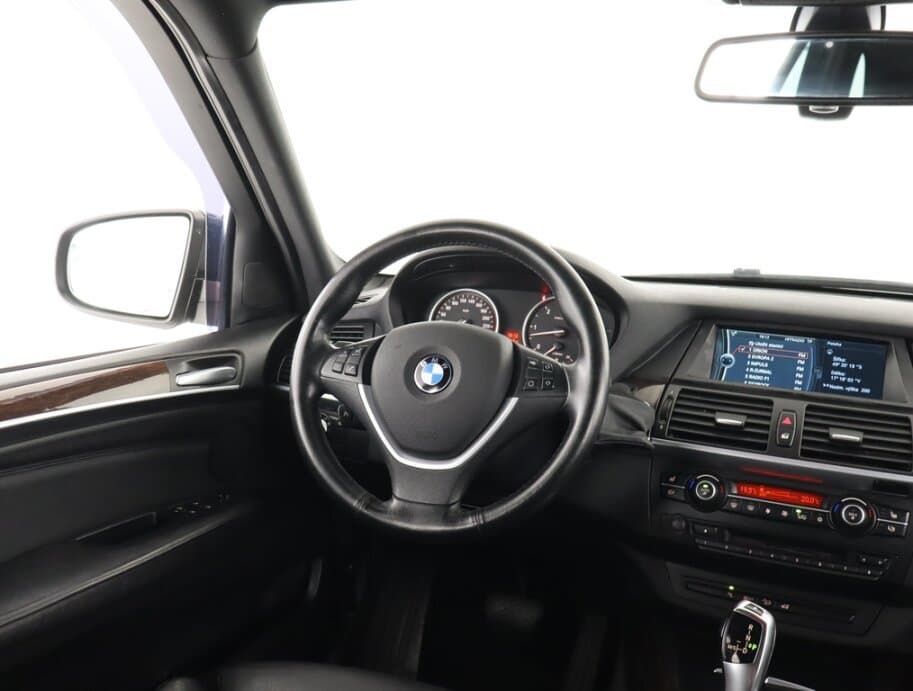 2011 BMW X5 - 9
