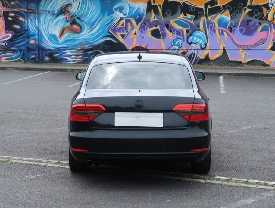 2014 Škoda SUPERB - 6