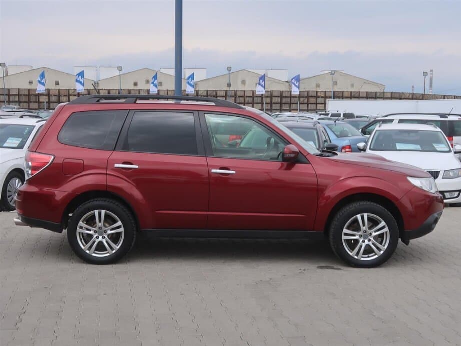 2012 Subaru FORESTER - 8