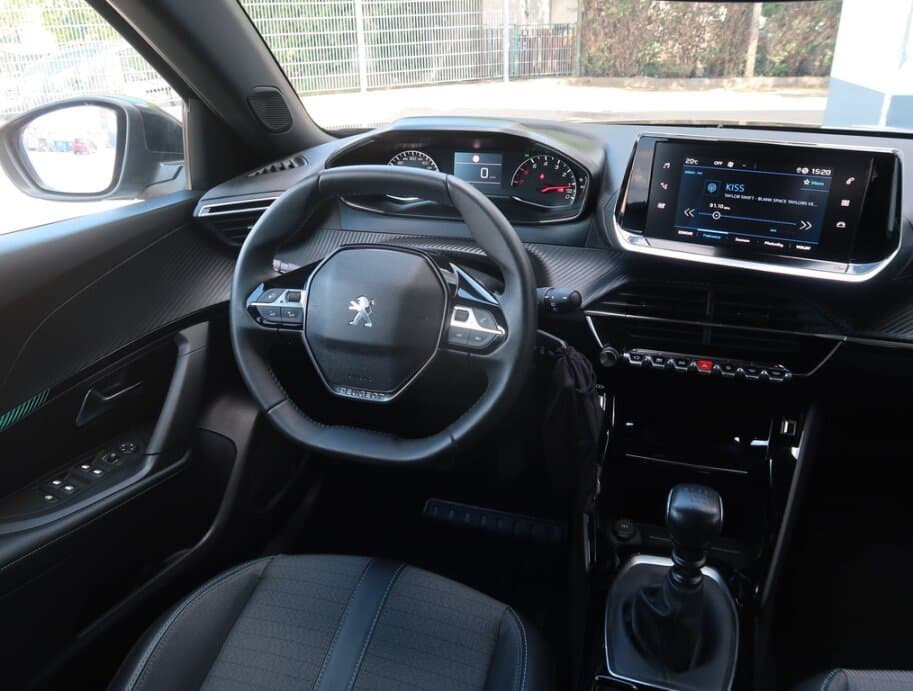 2023 Peugeot 2008 - 9