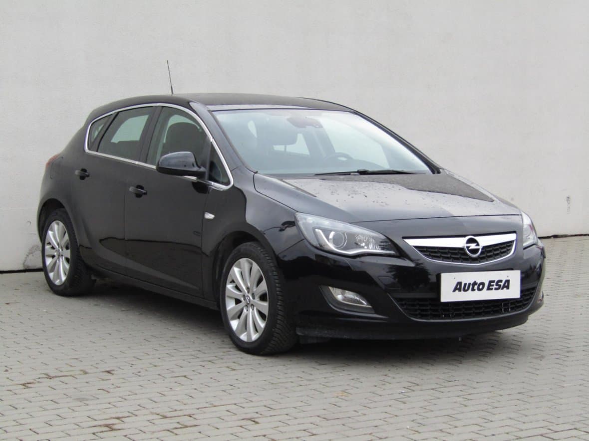 2010 Opel ASTRA