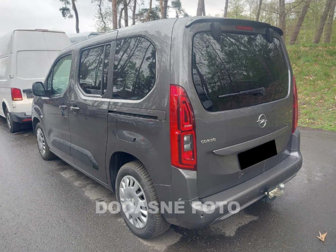 2022 Opel COMBO - 4