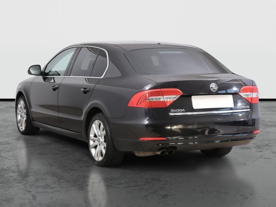 2013 Škoda SUPERB - 5