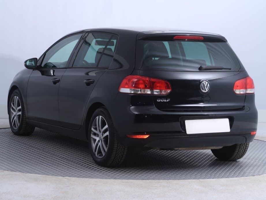 2011 Volkswagen GOLF - 5