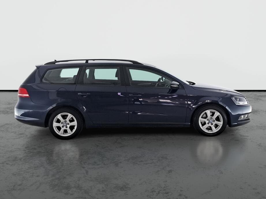 2012 Volkswagen PASSAT - 8