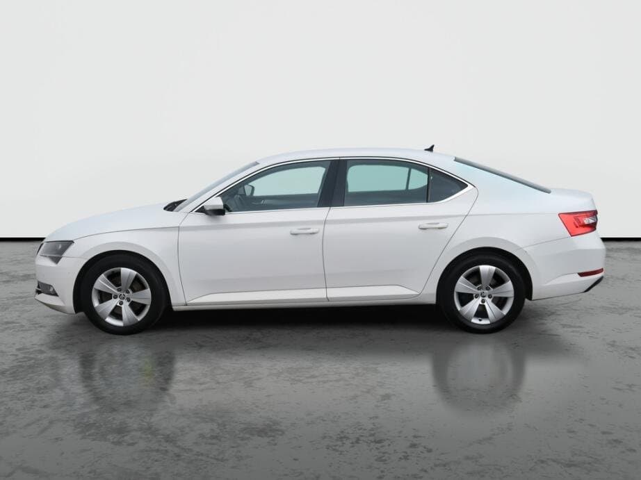 2017 Škoda SUPERB - 4