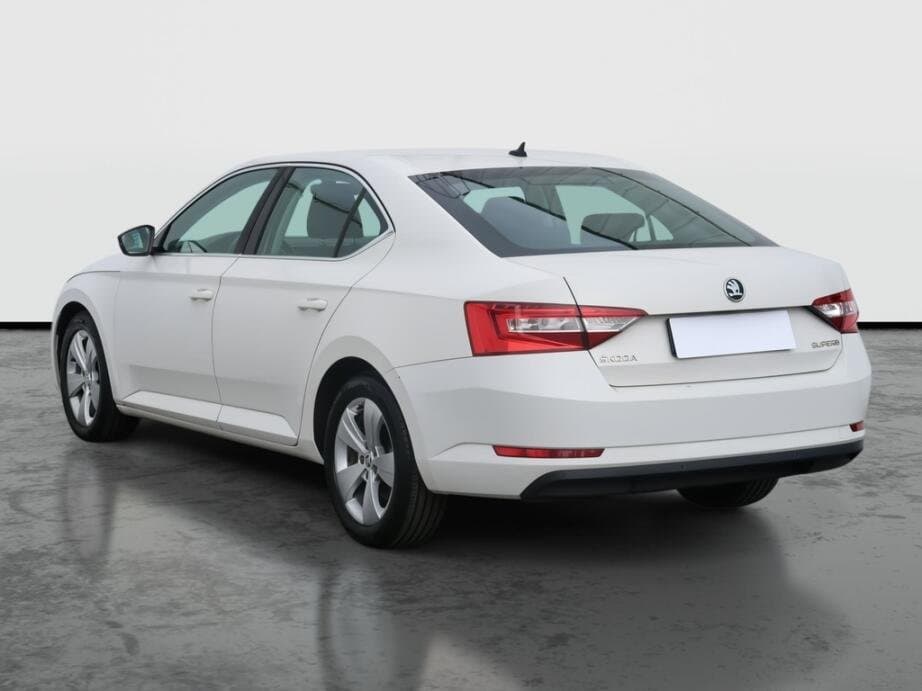 2017 Škoda SUPERB - 5