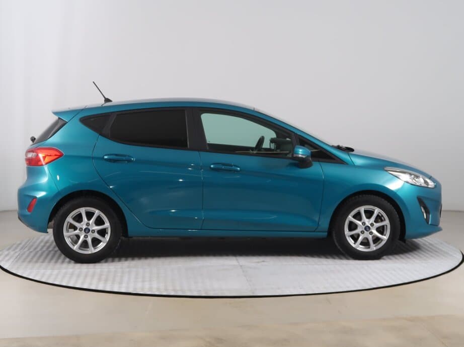 2018 Ford FIESTA - 8