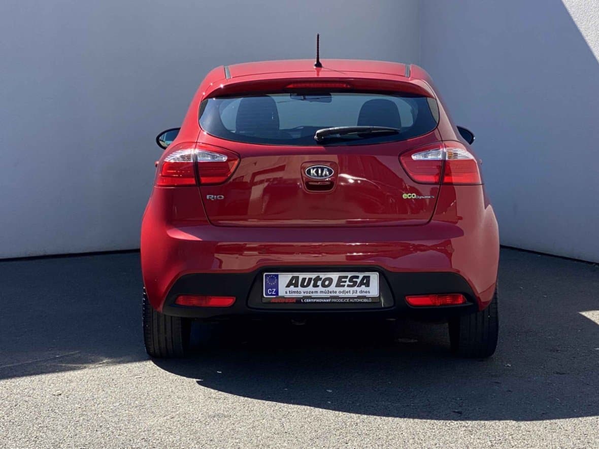 2012 Kia RIO - 5