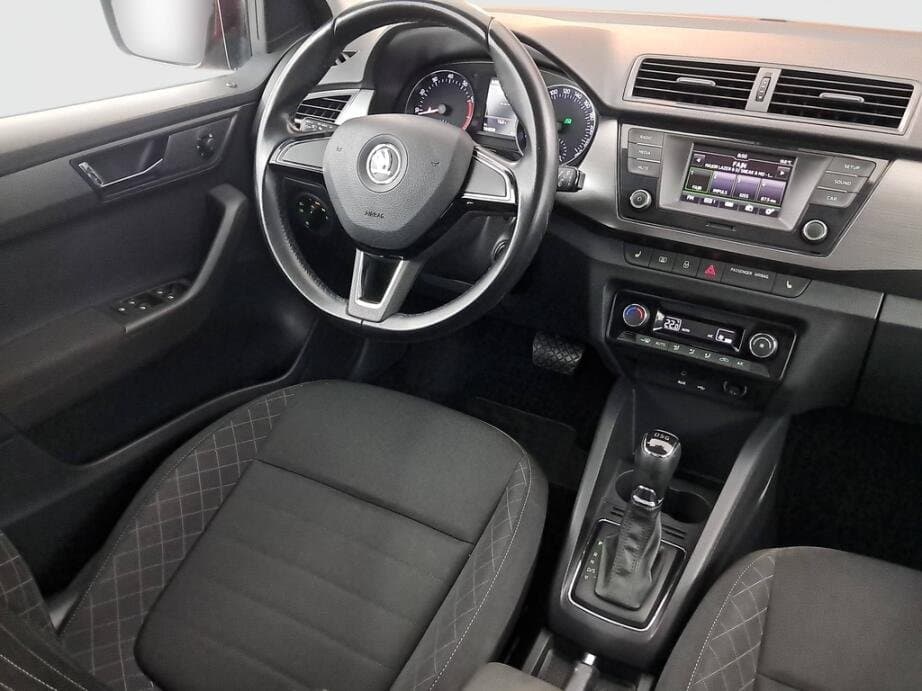2015 Škoda FABIA - 9
