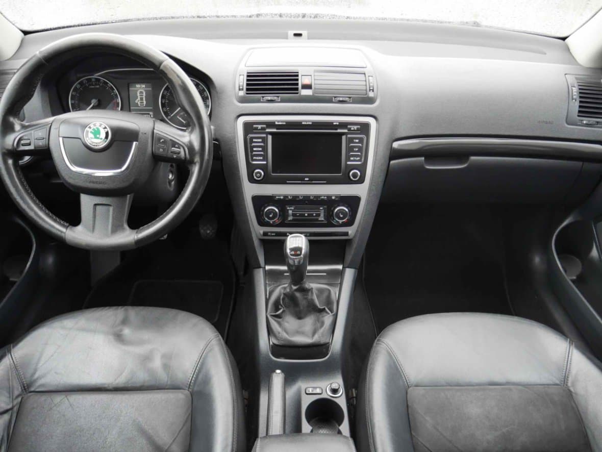 2011 Škoda OCTAVIA - 8