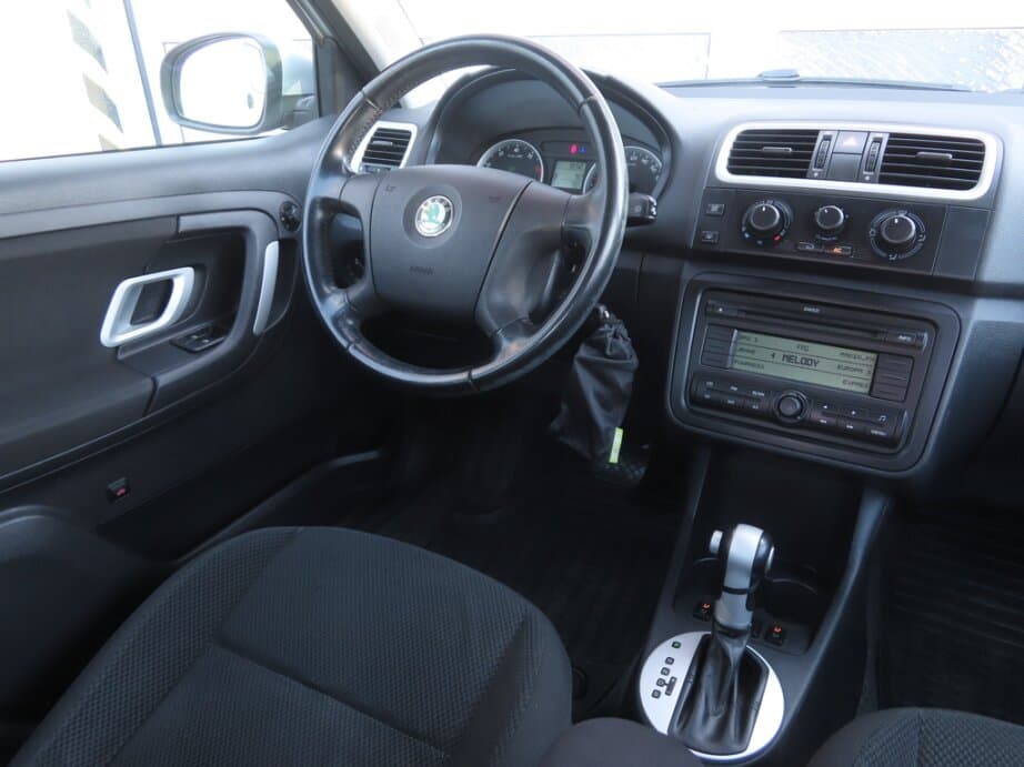 2008 Škoda FABIA - 9