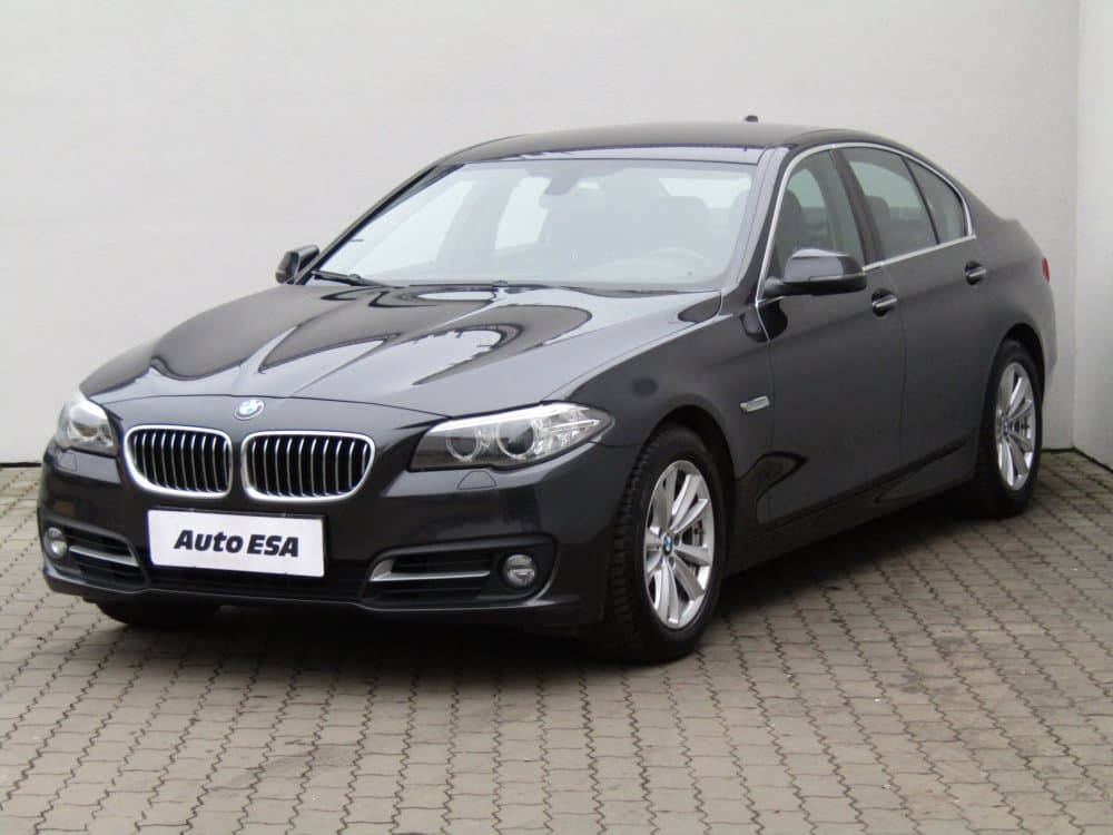 2013 BMW 5-SERIES - 3