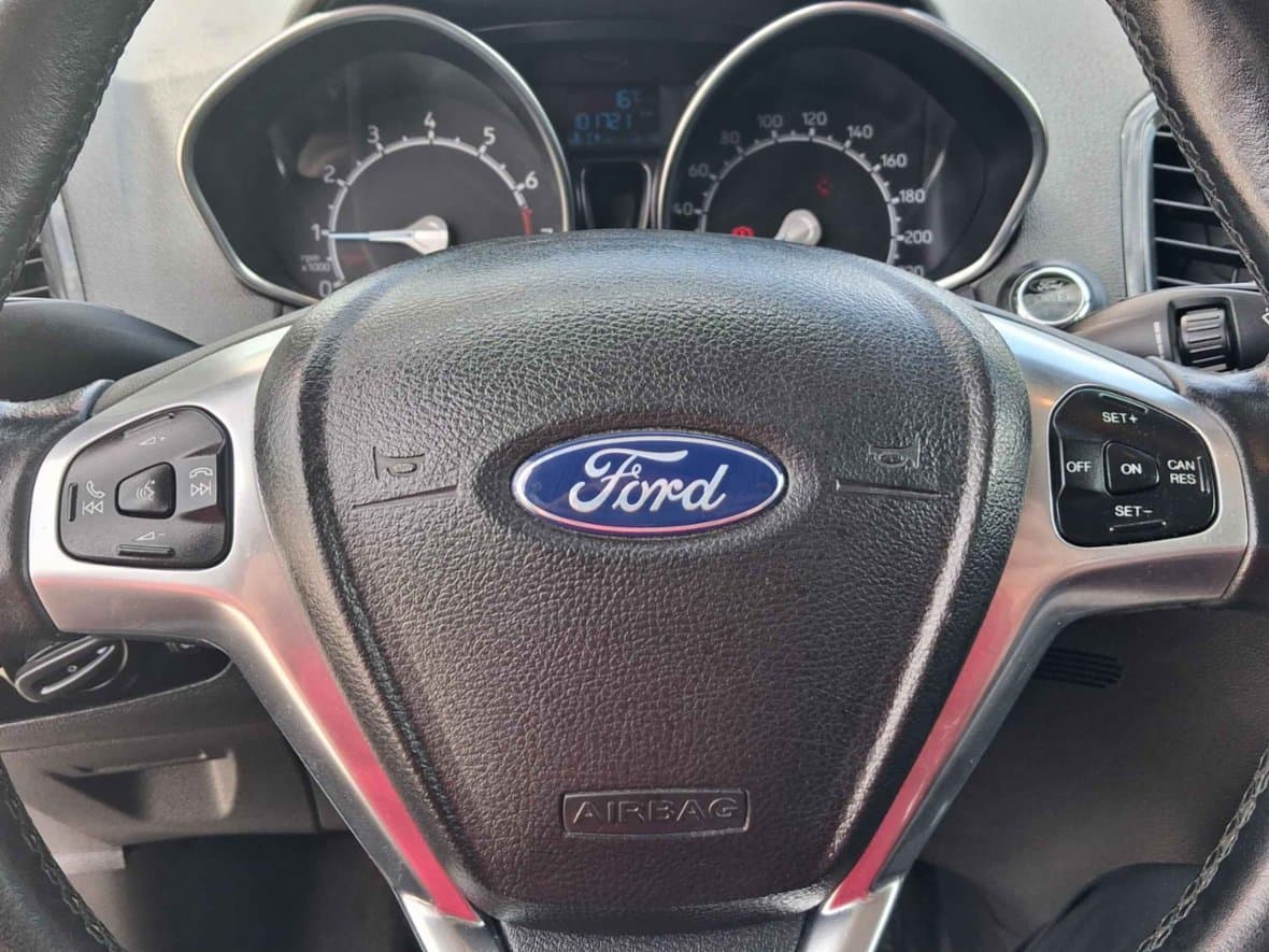 2016 Ford ECOSPORT - 19