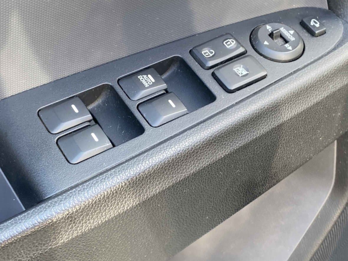 2014 Kia SPORTAGE - 11