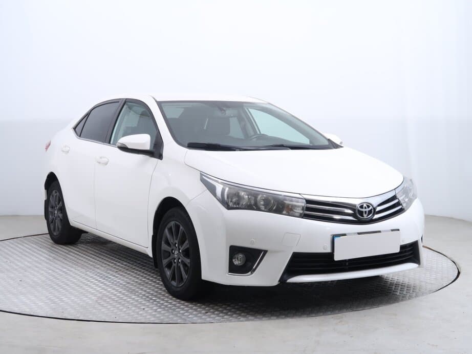 Toyota Corolla, 1.6 Valvematic, ČR,2.maj, Serv