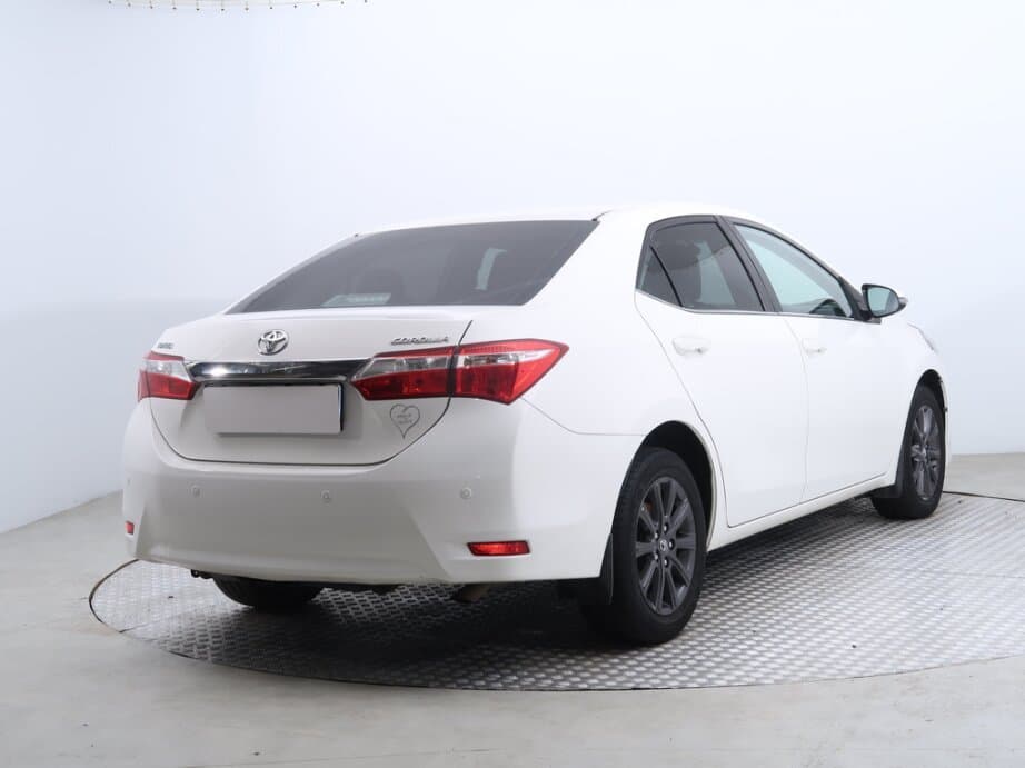 2016 Toyota Corolla - 7