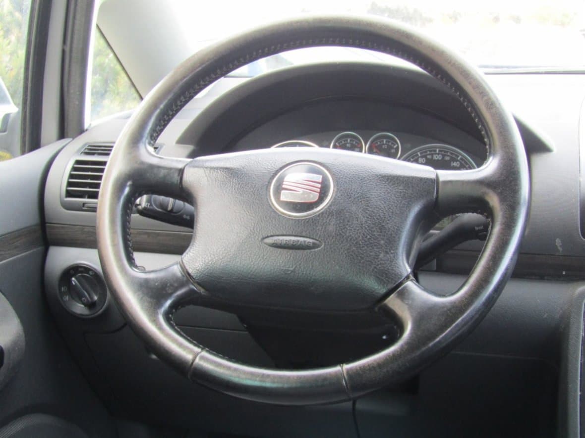 2010 Ford Focus - 16