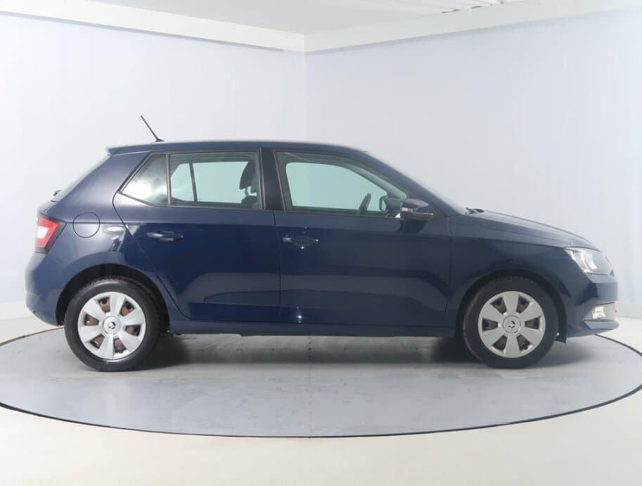 2015 Škoda FABIA - 8
