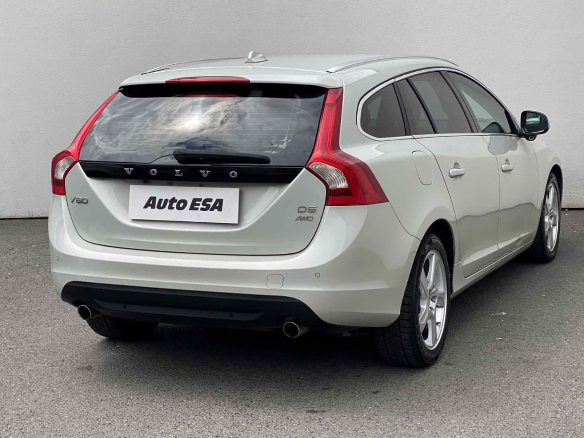 2011 Volvo V60 - 4