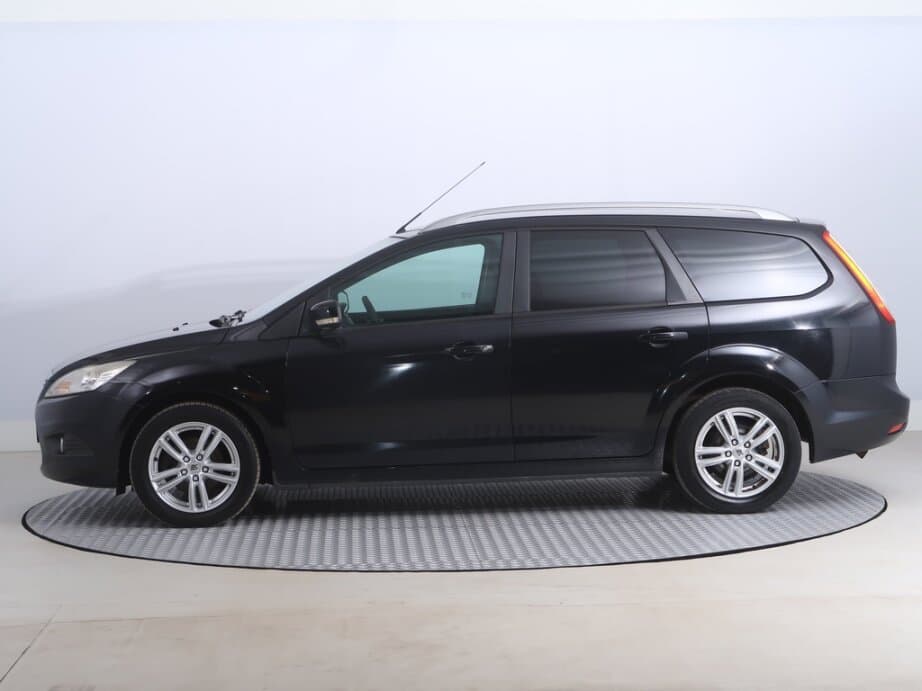 2008 Ford FOCUS - 4