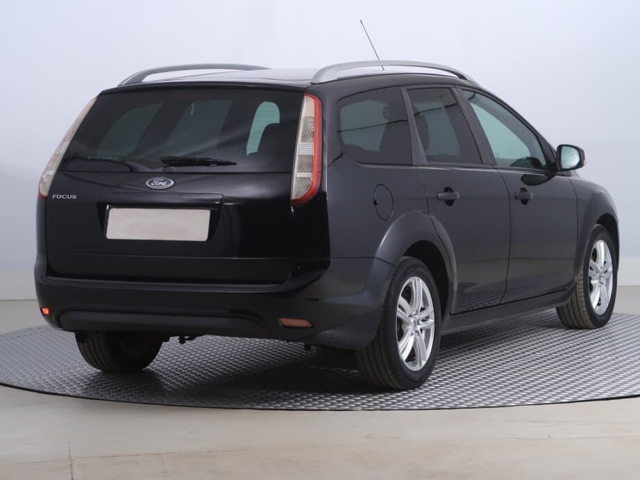 2008 Ford FOCUS - 7