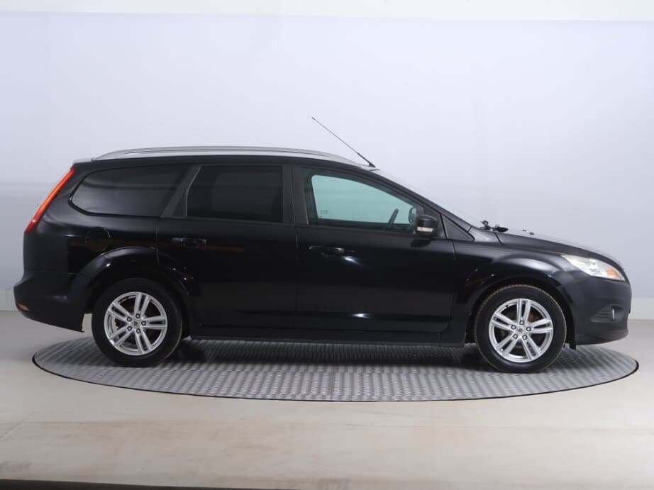 2008 Ford FOCUS - 8