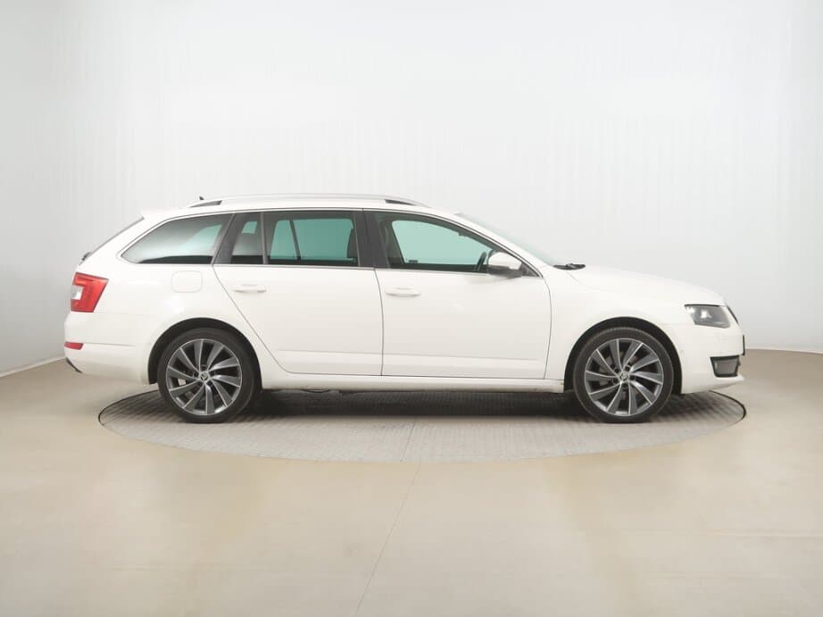 2014 Škoda OCTAVIA - 8
