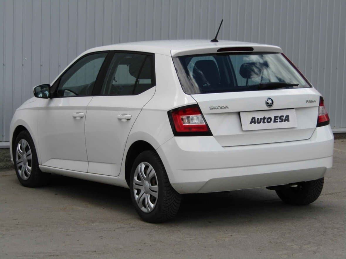 2015 Škoda FABIA - 6