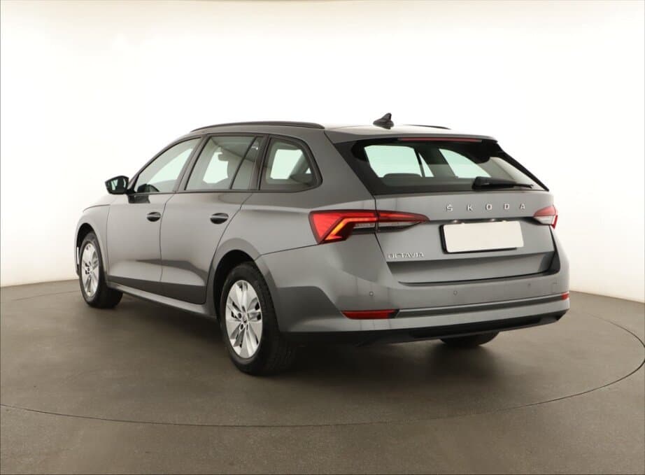2023 Škoda OCTAVIA - 5
