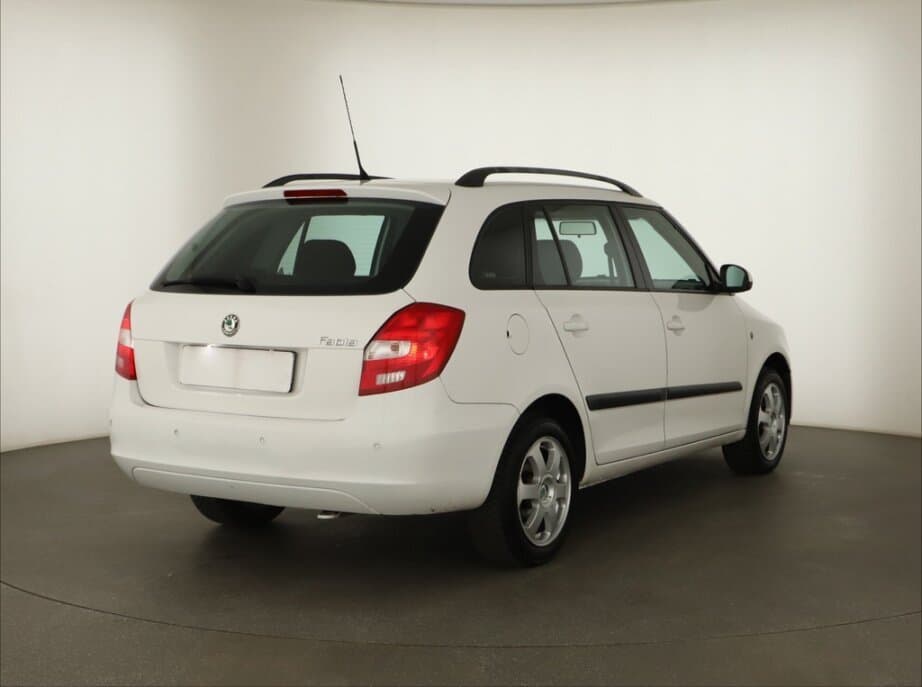 2008 Škoda FABIA - 7