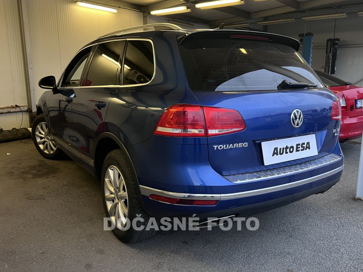 2014 Volkswagen TOUAREG - 2