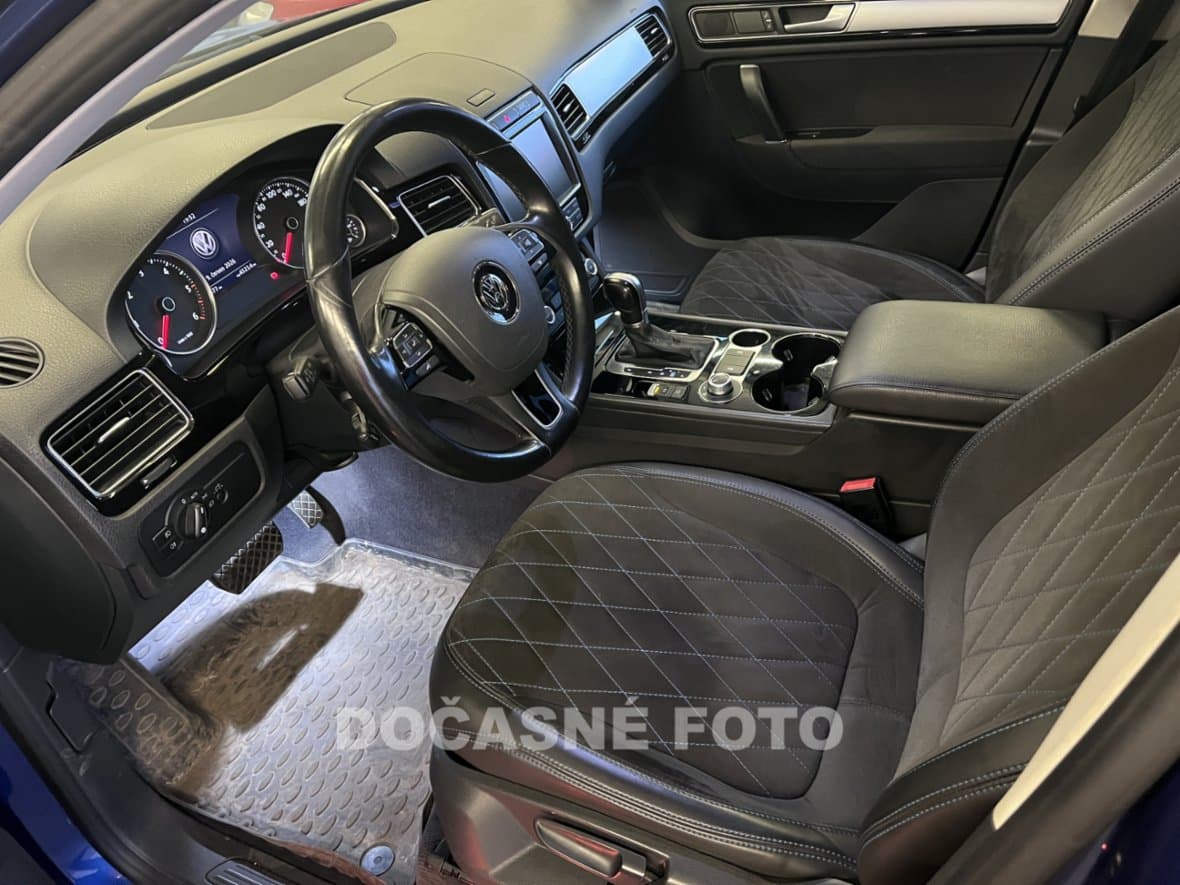 2014 Volkswagen TOUAREG - 3